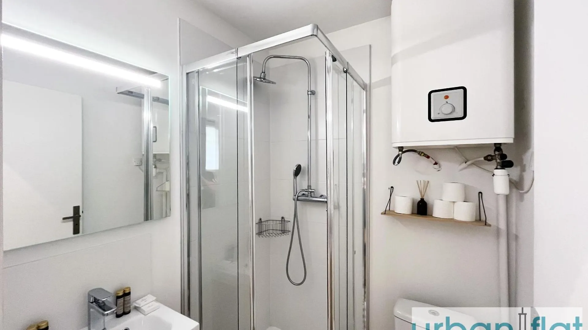 183 - Villette Studio Paris 0*,