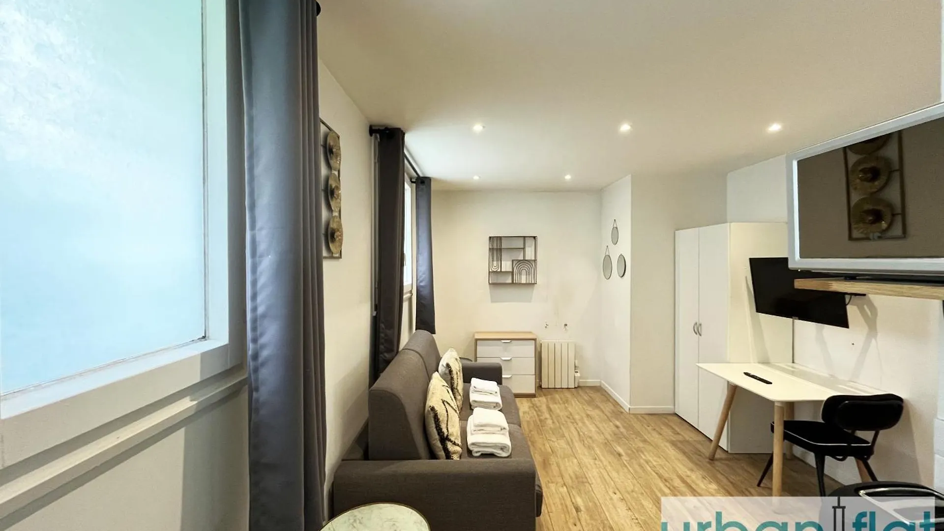 183 - Villette Studio Paris Lägenhet