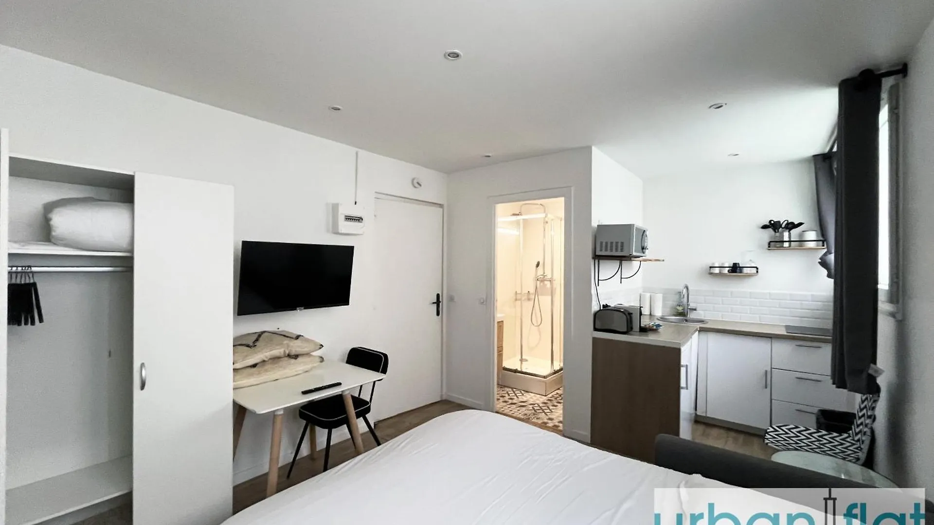 183 - Villette Studio Paris